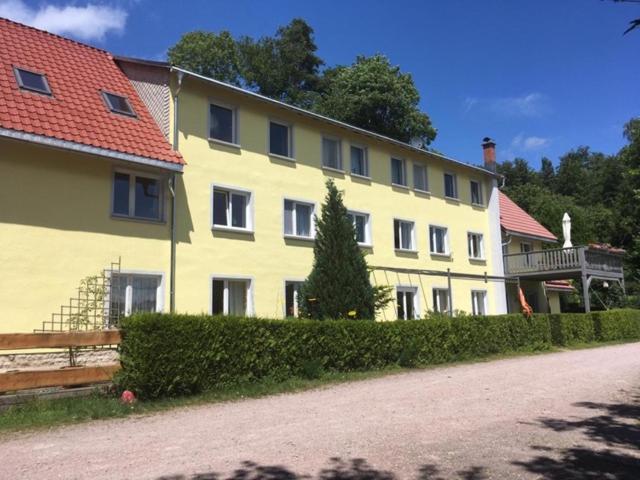 Ferienwohnung Wolf Gräfenroda Екстериор снимка